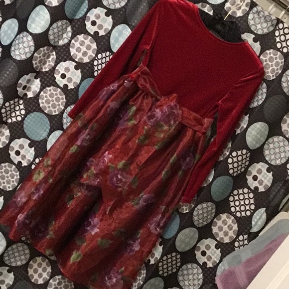 Kids Formal Dress - Picture 2 of 5